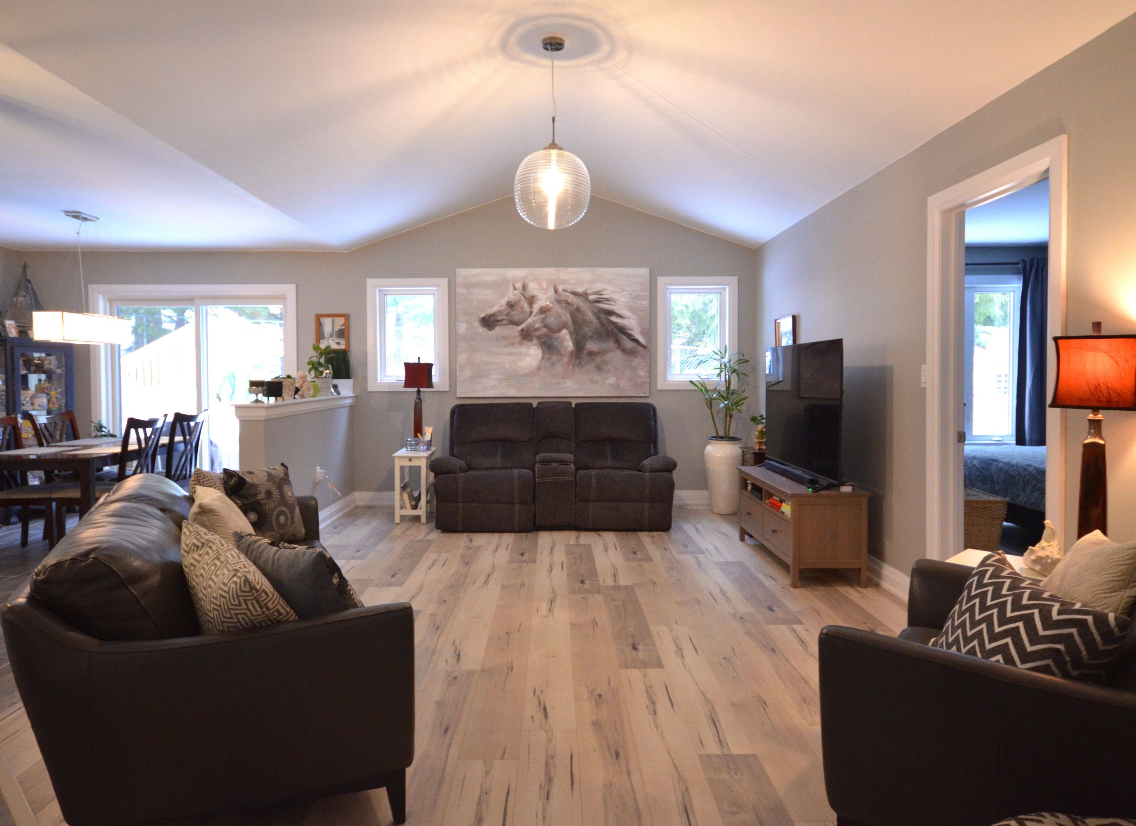 Penetanguishene, ON L9M 0W8,8 REVOL RD