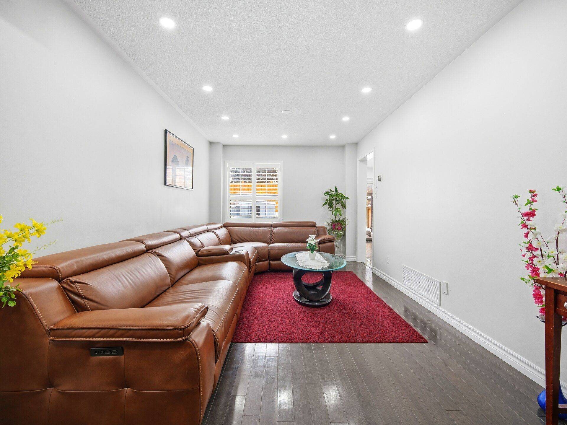 Brampton, ON L6R 1S5,151 Clover Bloom RD