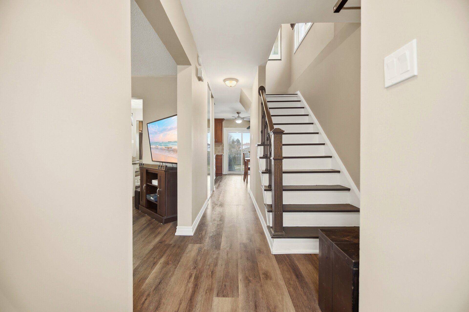 Brampton, ON L6S 2A5,64 Greenbriar RD