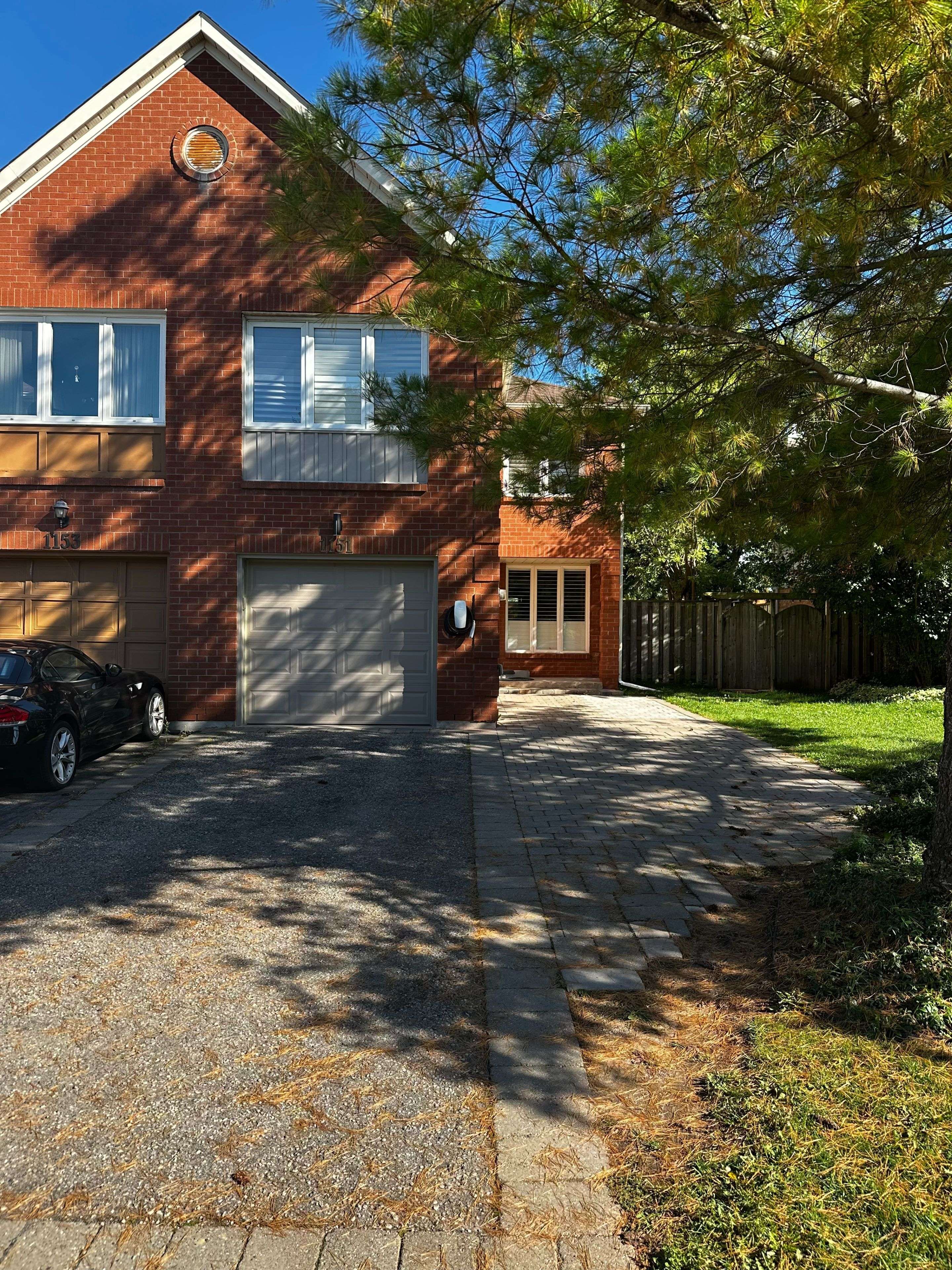 Oakville, ON L6M 3B7,1151 Lindsay DR #Basement