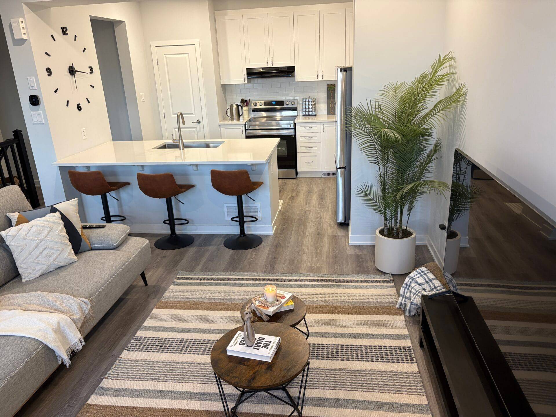 Stittsville - Munster - Richmond, ON K0A 2Z0,617 Quilter ROW