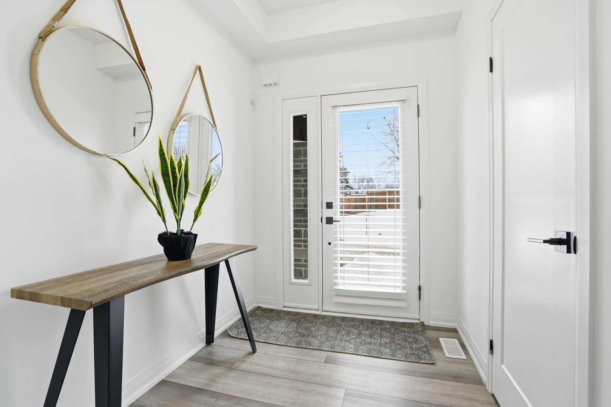 West Lincoln, ON L0R 2A0,98 Jayla LN