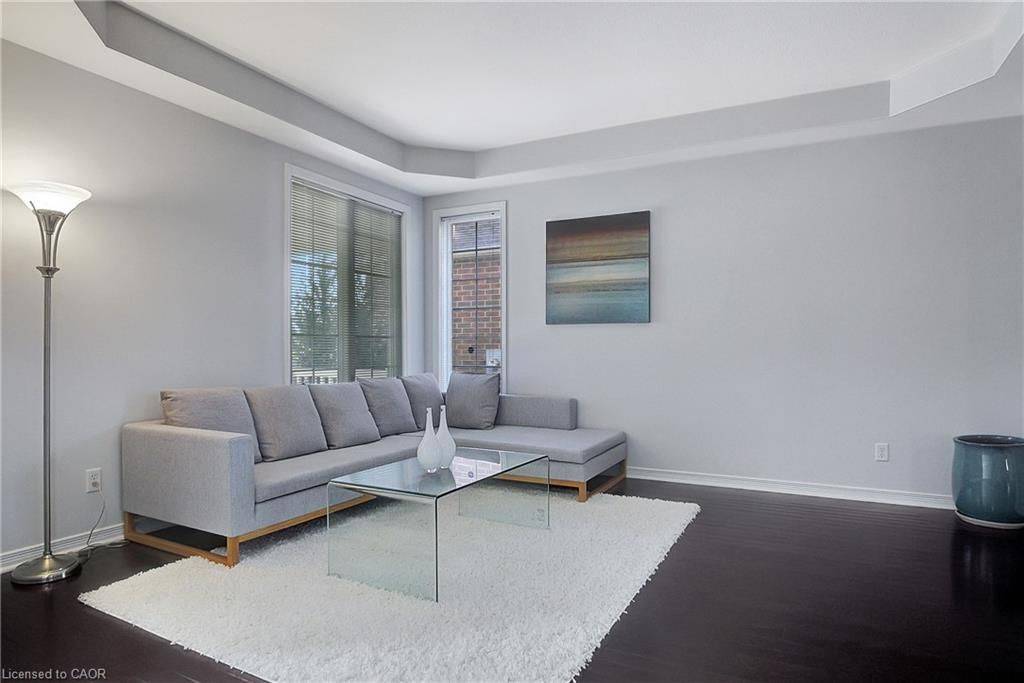 Kitchener, ON N2P 2Y7,320 Robert Ferrie DR