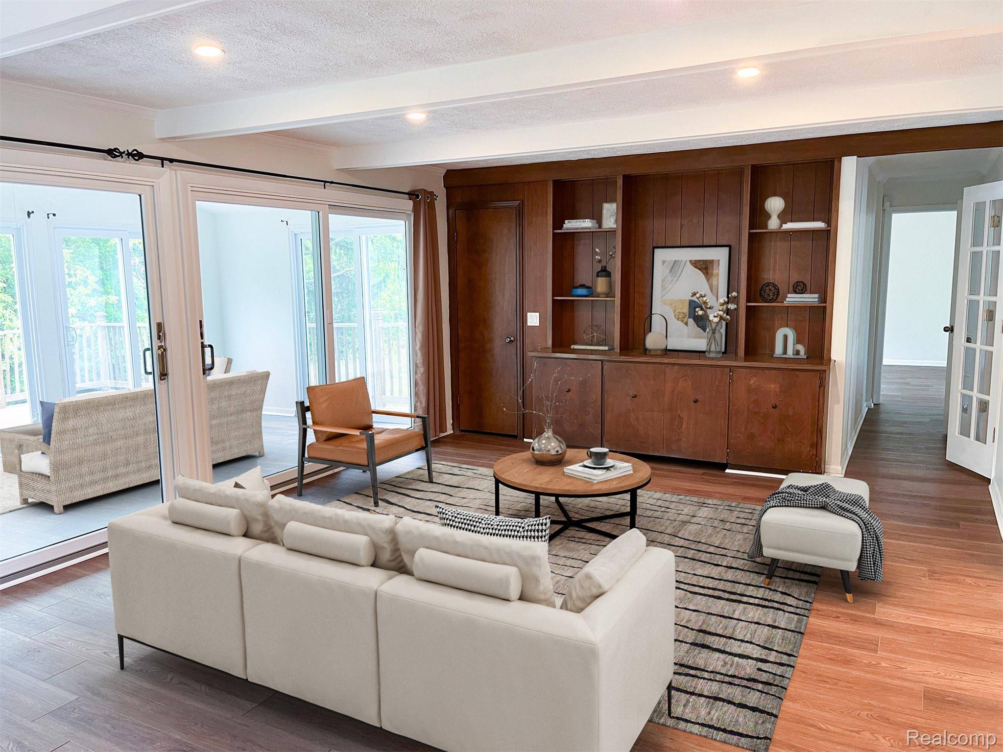 West Bloomfield, MI 48323,3930 Harris LN