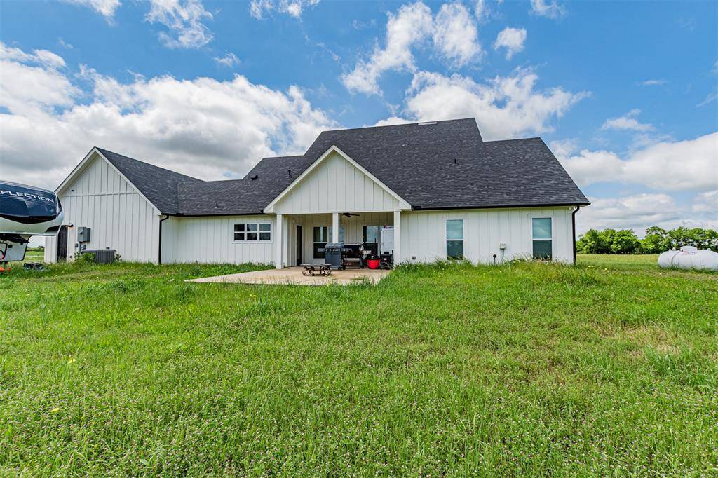 Campbell, TX 75422,5808 County Road 4120