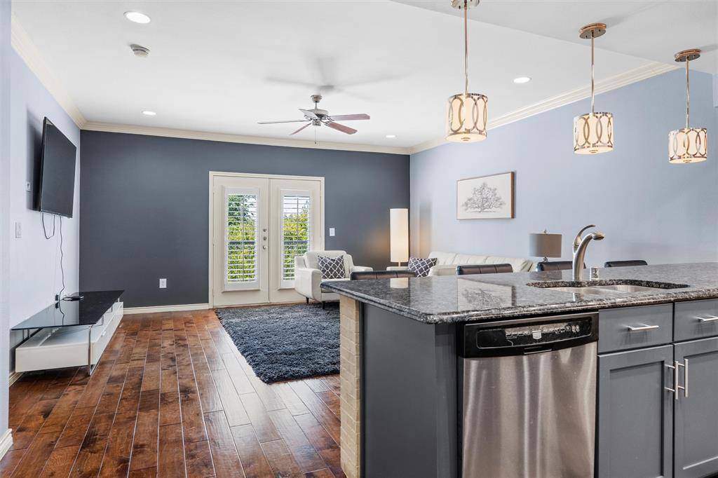 Dallas, TX 75219,3102 Kings Road #3306