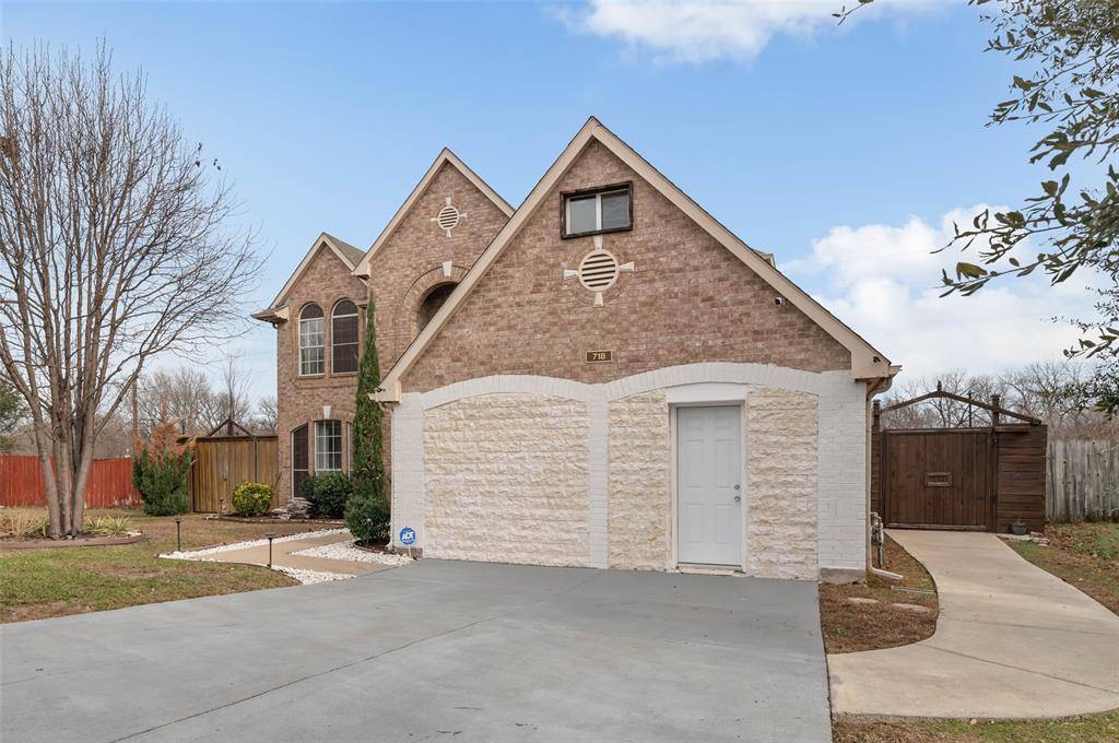 Garland, TX 75040,718 Castlewood Drive
