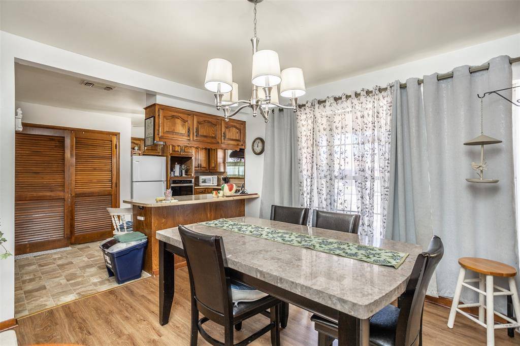 Gainesville, TX 76240,405 Meadow Drive