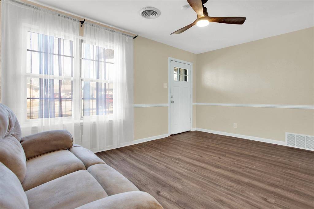 Denison, TX 75020,162 N Imperial Drive