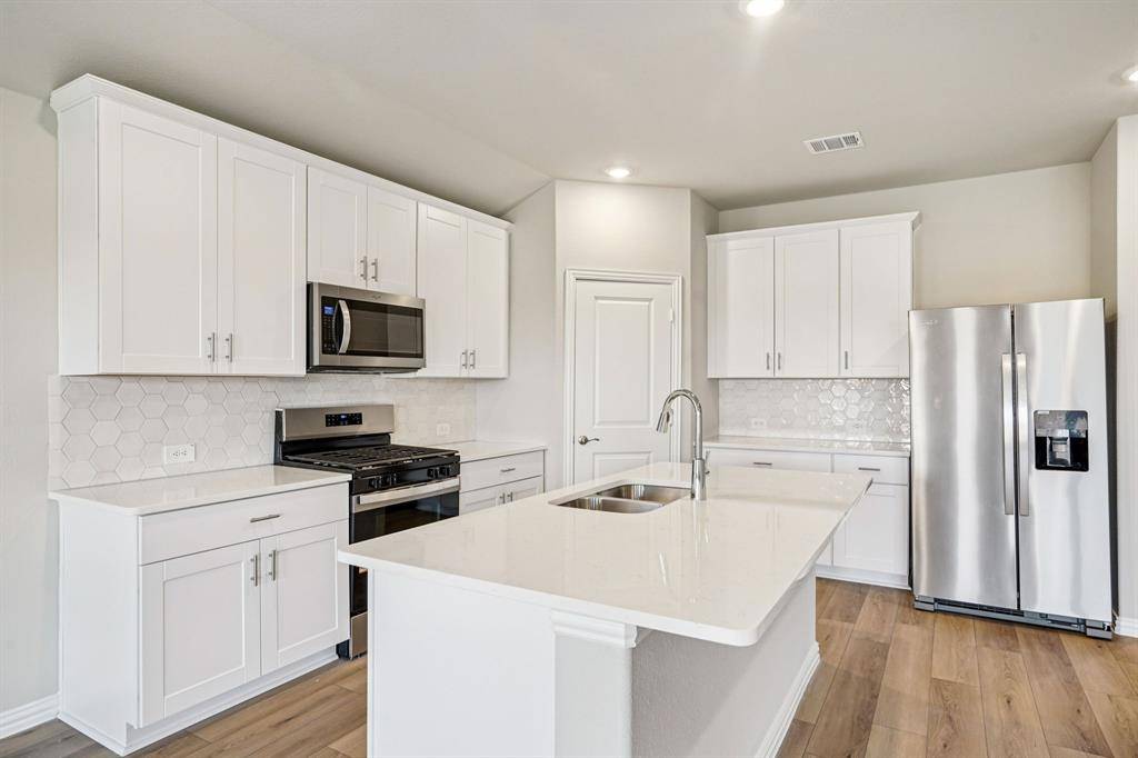 Seagoville, TX 75159,2229 Mustang Way