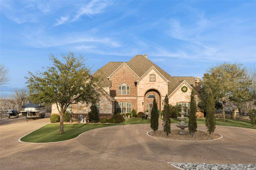 Runaway Bay, TX 76426,826 Cimmarron Bay Drive