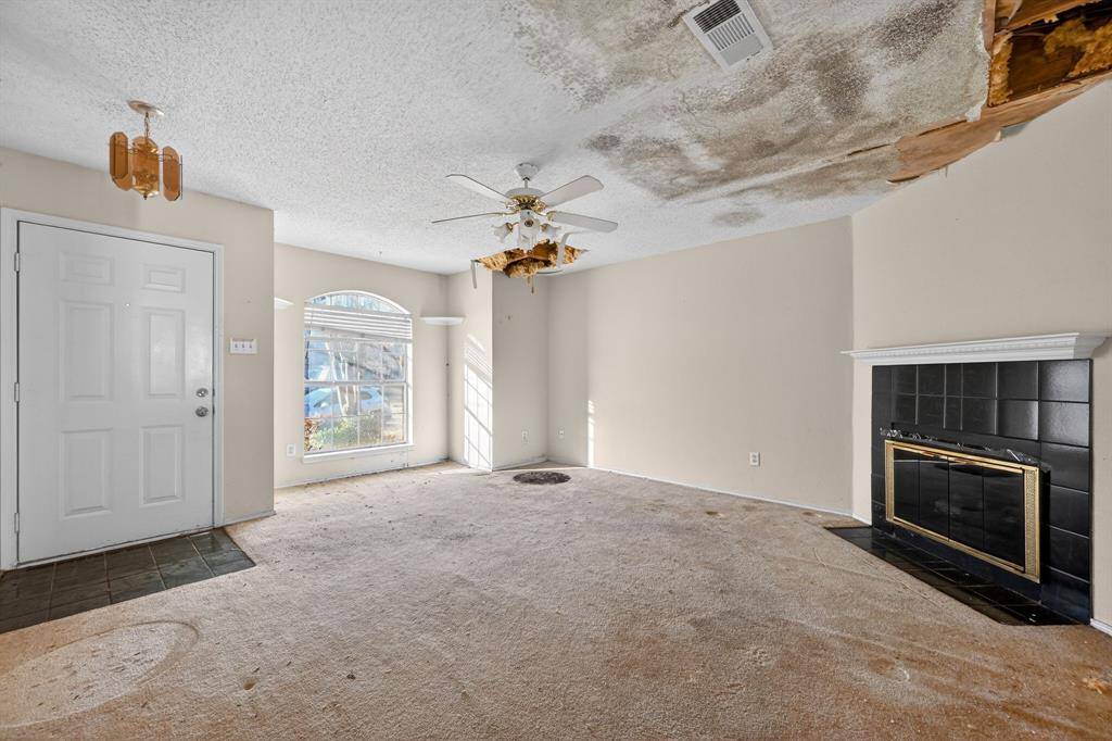 Lewisville, TX 75077,1379 Honeysuckle Lane