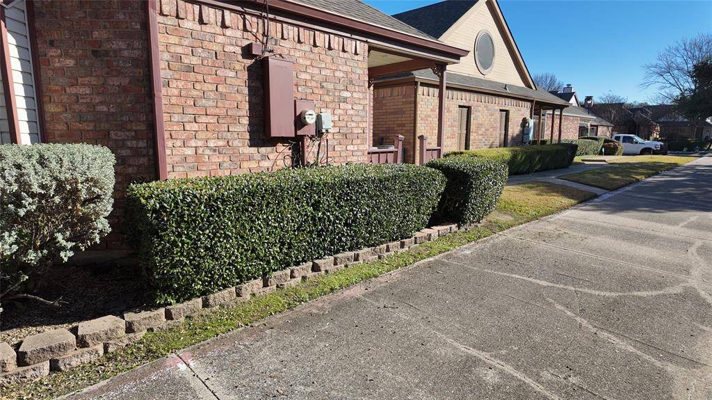 Dallas, TX 75287,4127 Hollow Oak Drive