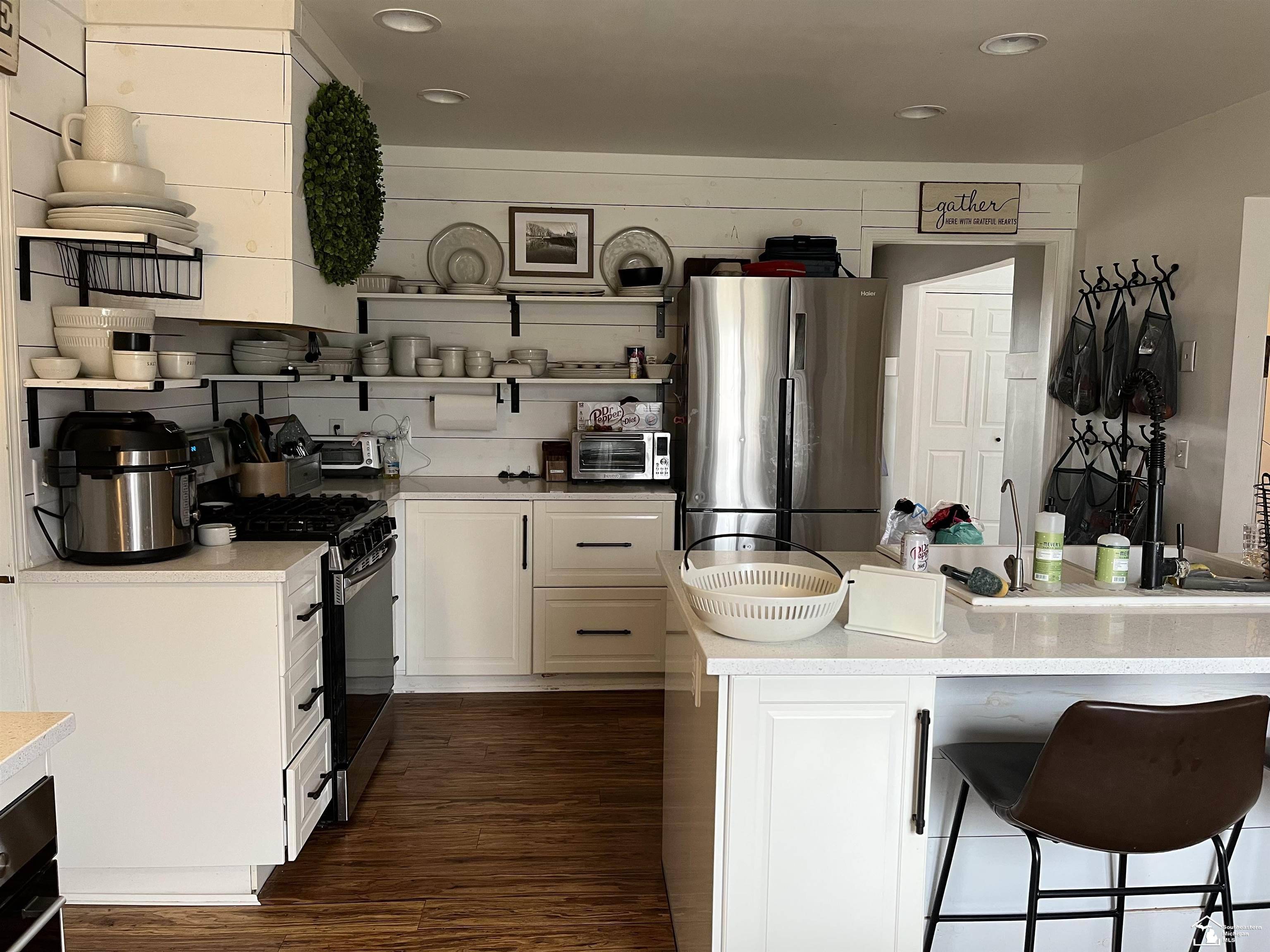 Flat Rock, MI 48134,4335 Dauncy RD