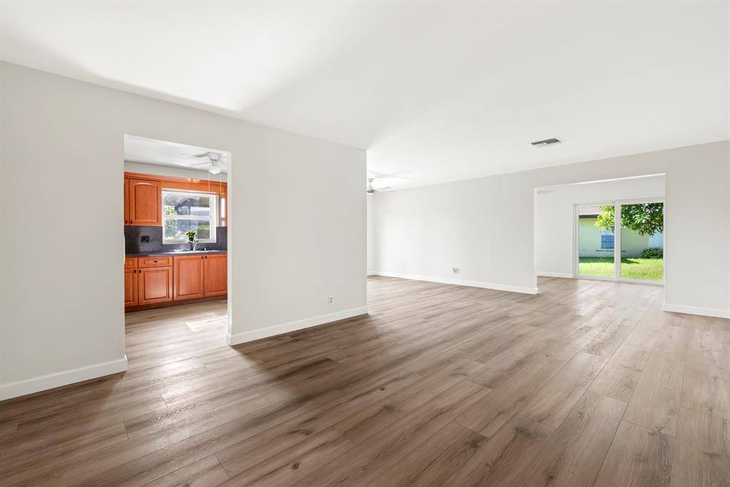 Delray Beach, FL 33484,6472 Overland Drive