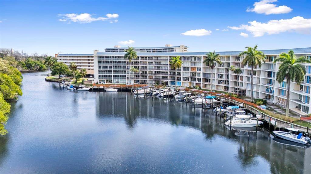 Deerfield Beach, FL 33441,1319 E Hillsboro Blvd #111