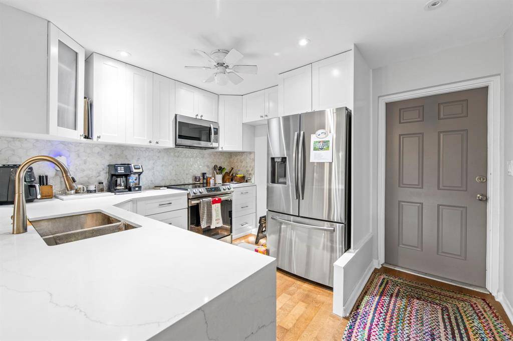 Deerfield Beach, FL 33441,1319 E Hillsboro Blvd #111