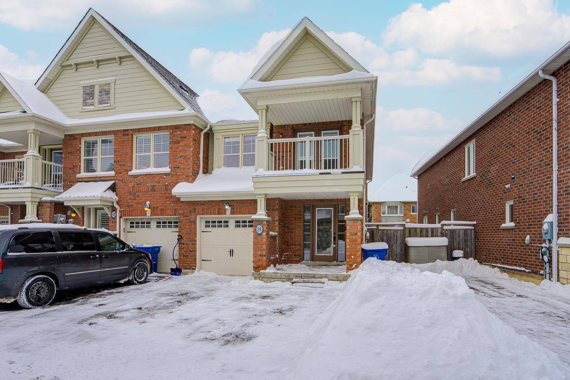 Whitchurch-stouffville, ON L4A 0T1,18 Latitude LN