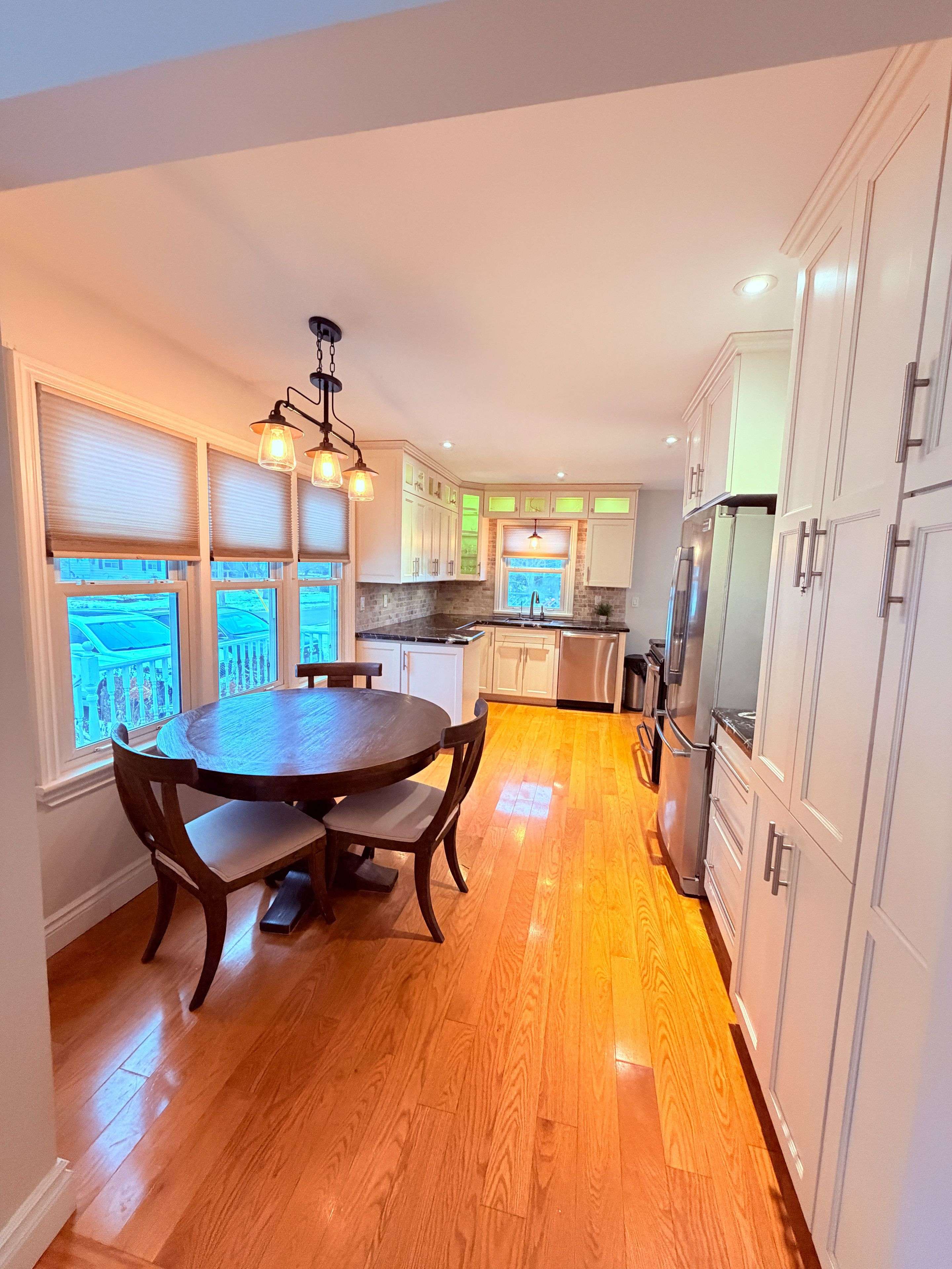 Whitchurch-stouffville, ON L4A 7W1,68 Montreal ST