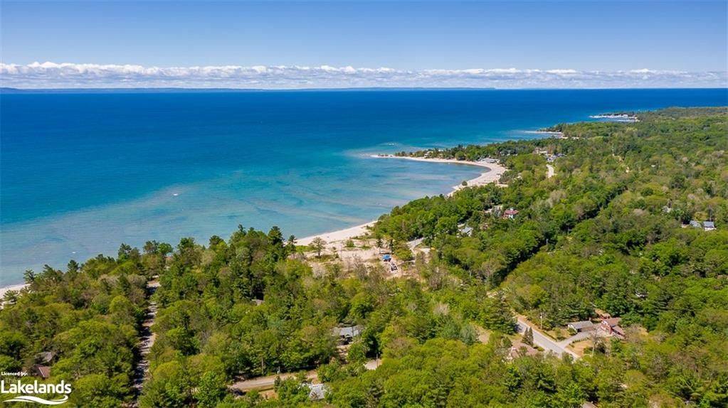 Tiny, ON L9M 0J1,144 Trout LN