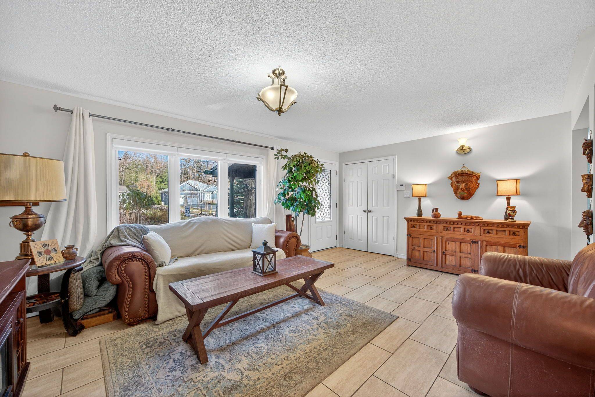 Tiny, ON L9M 0J1,144 Trout LN