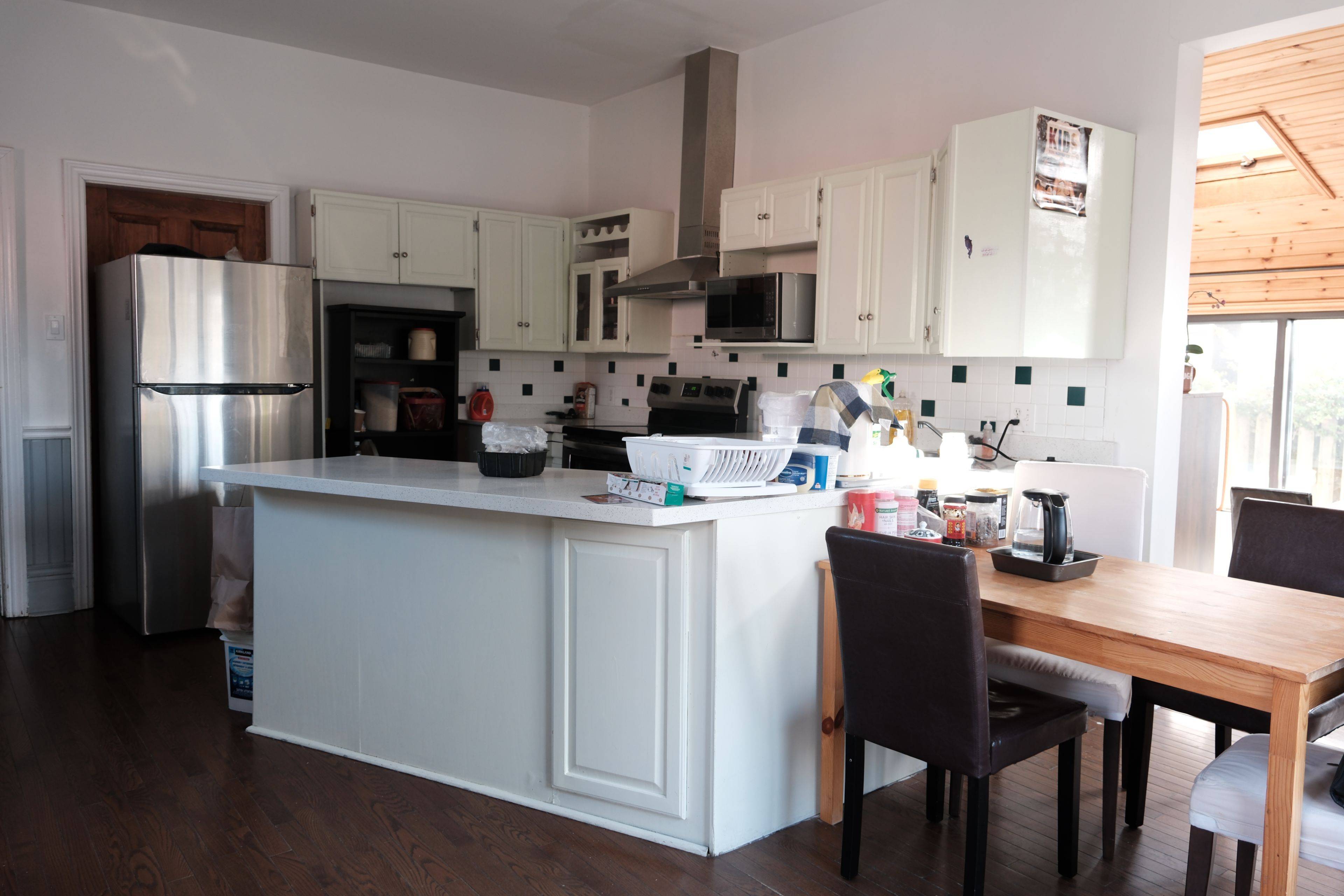 London East, ON N6A 3J7,1055 Richmond ST