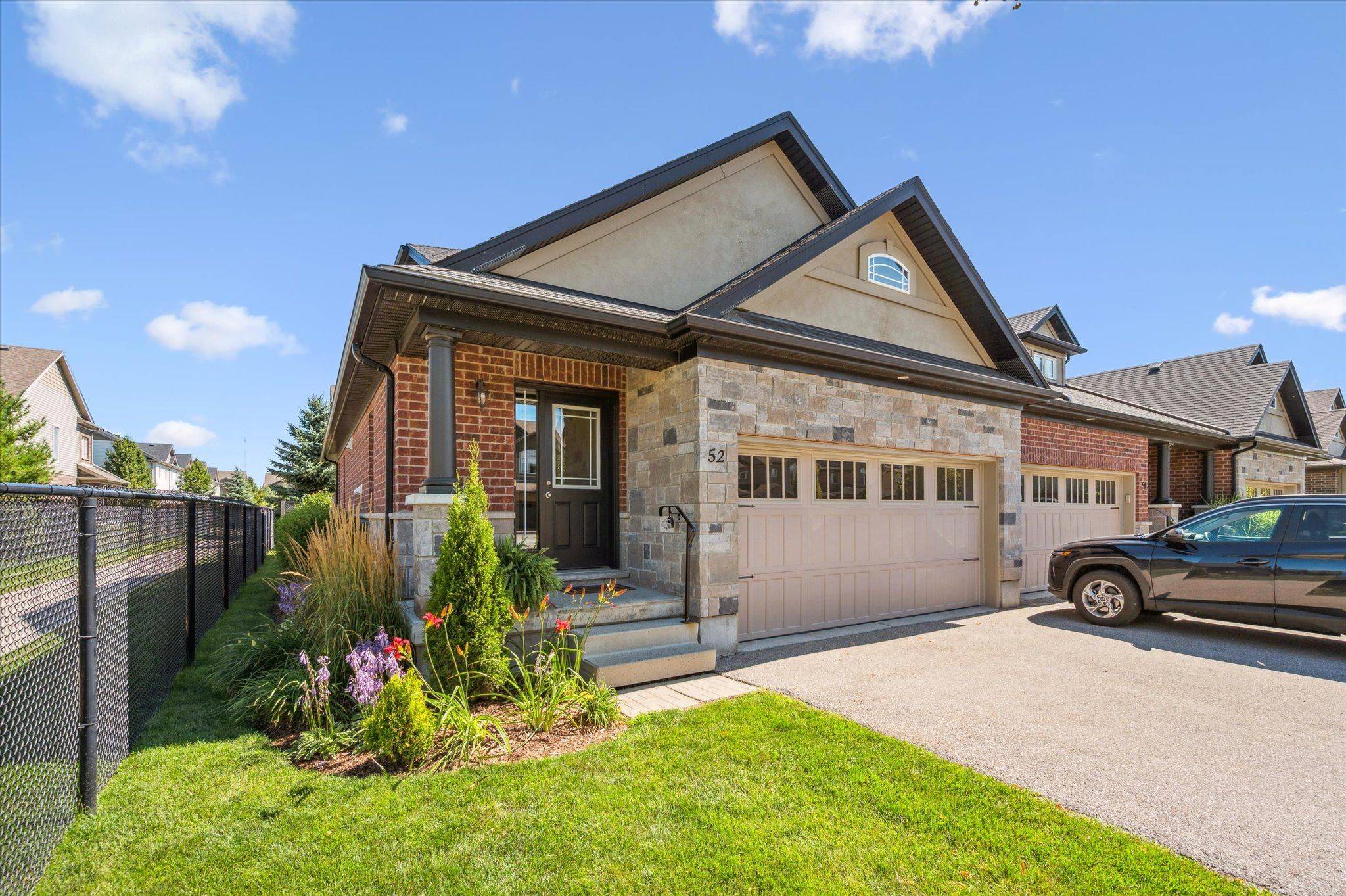 Centre Wellington, ON N1M 0C1,52 Aberdeen ST