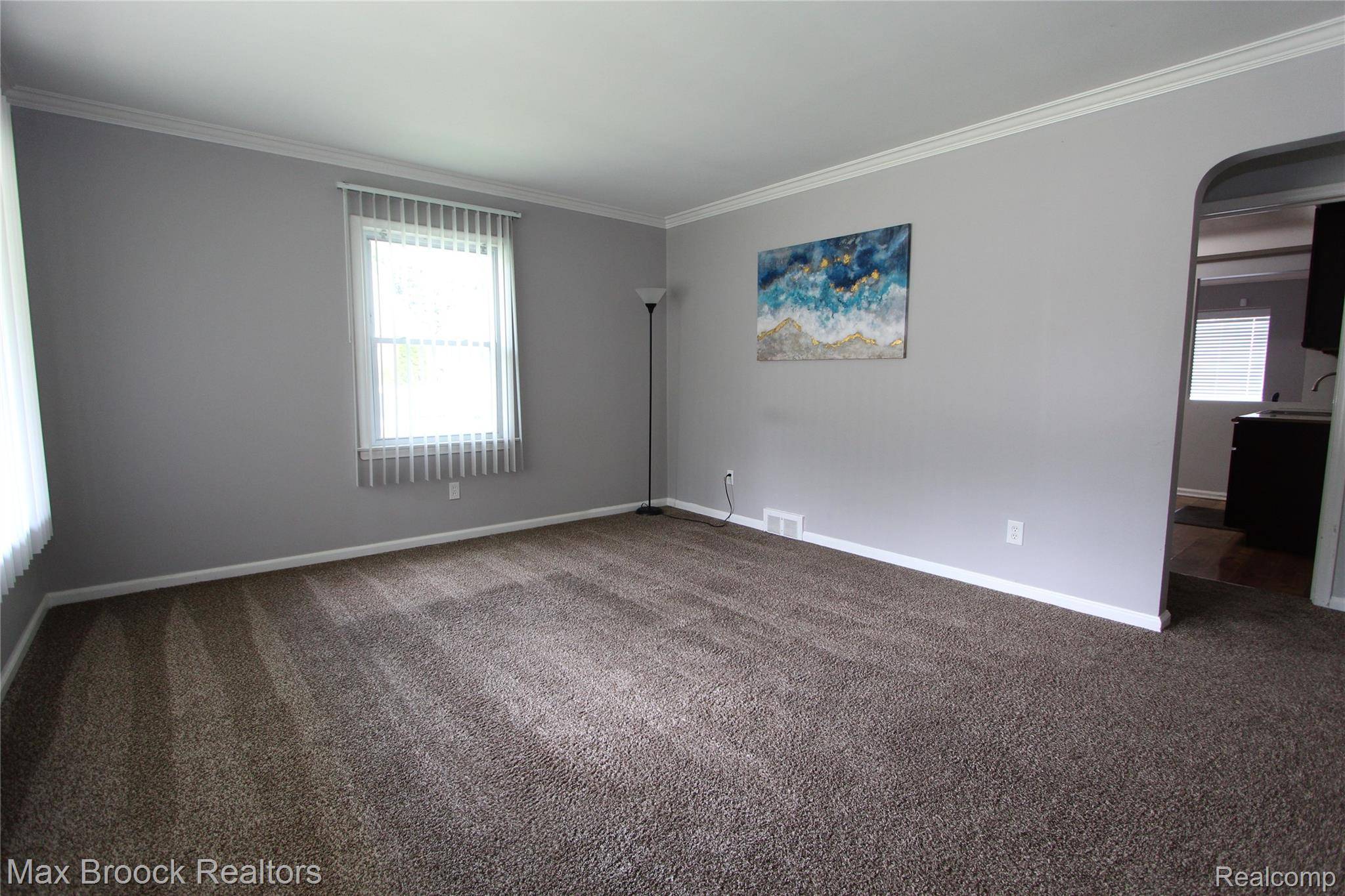 Redford, MI 48240,19394 Woodworth