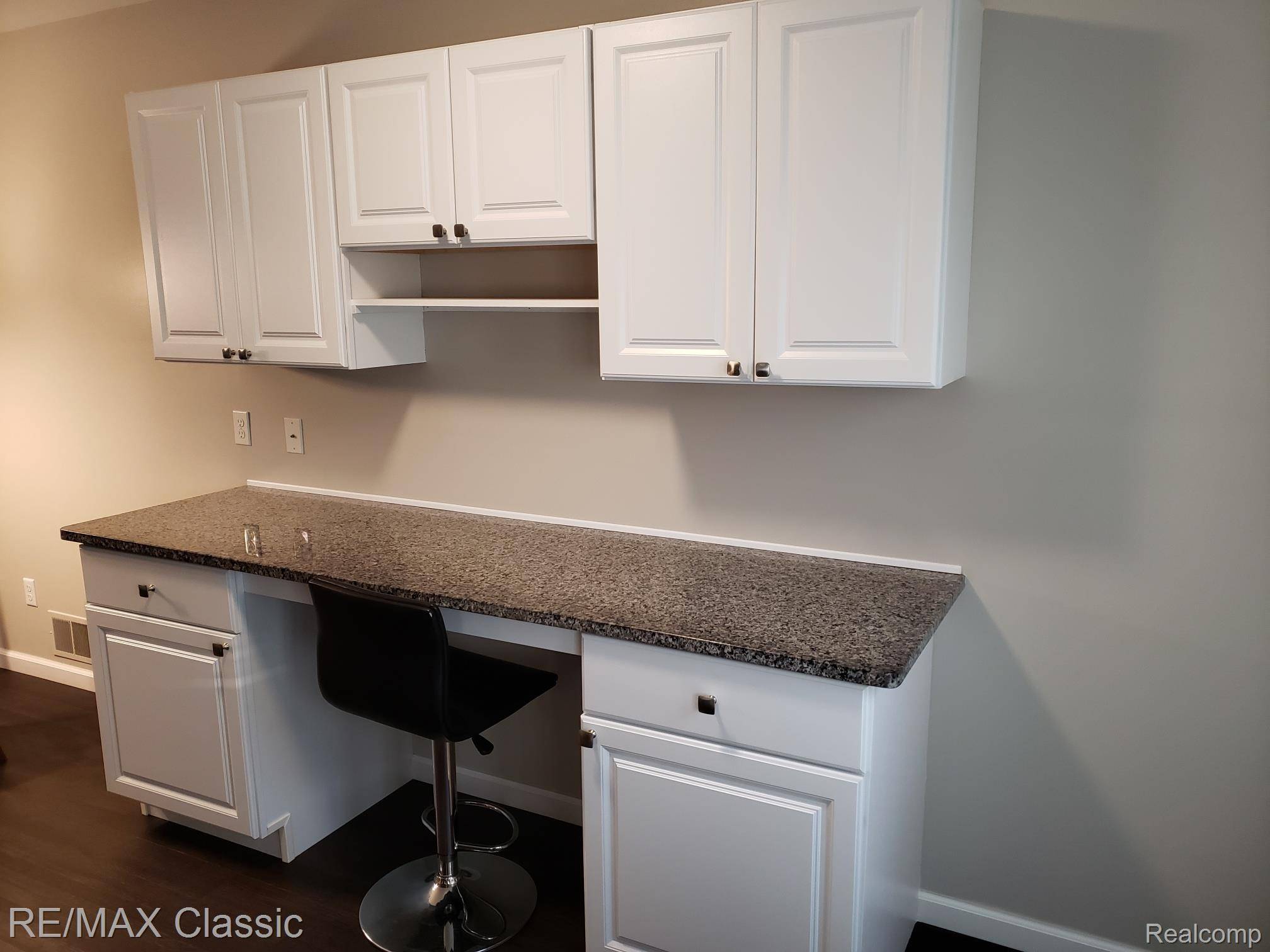 Warren, MI 48093,11803 Meadow Lane DR #71