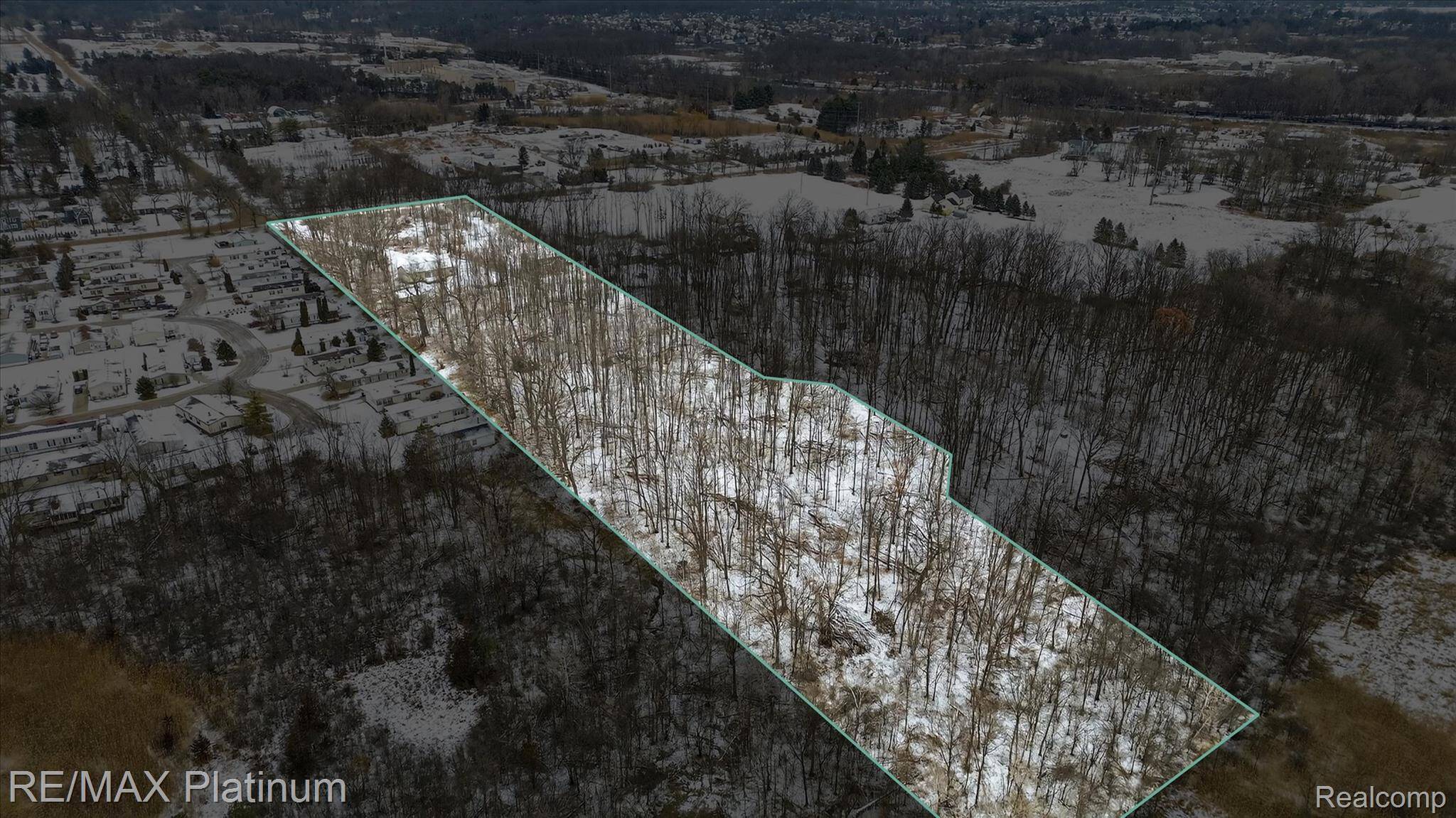 Milford, MI 48381,2670 E Maple RD