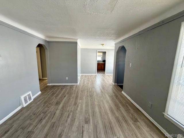 Detroit, MI 48228,9056 Fielding ST