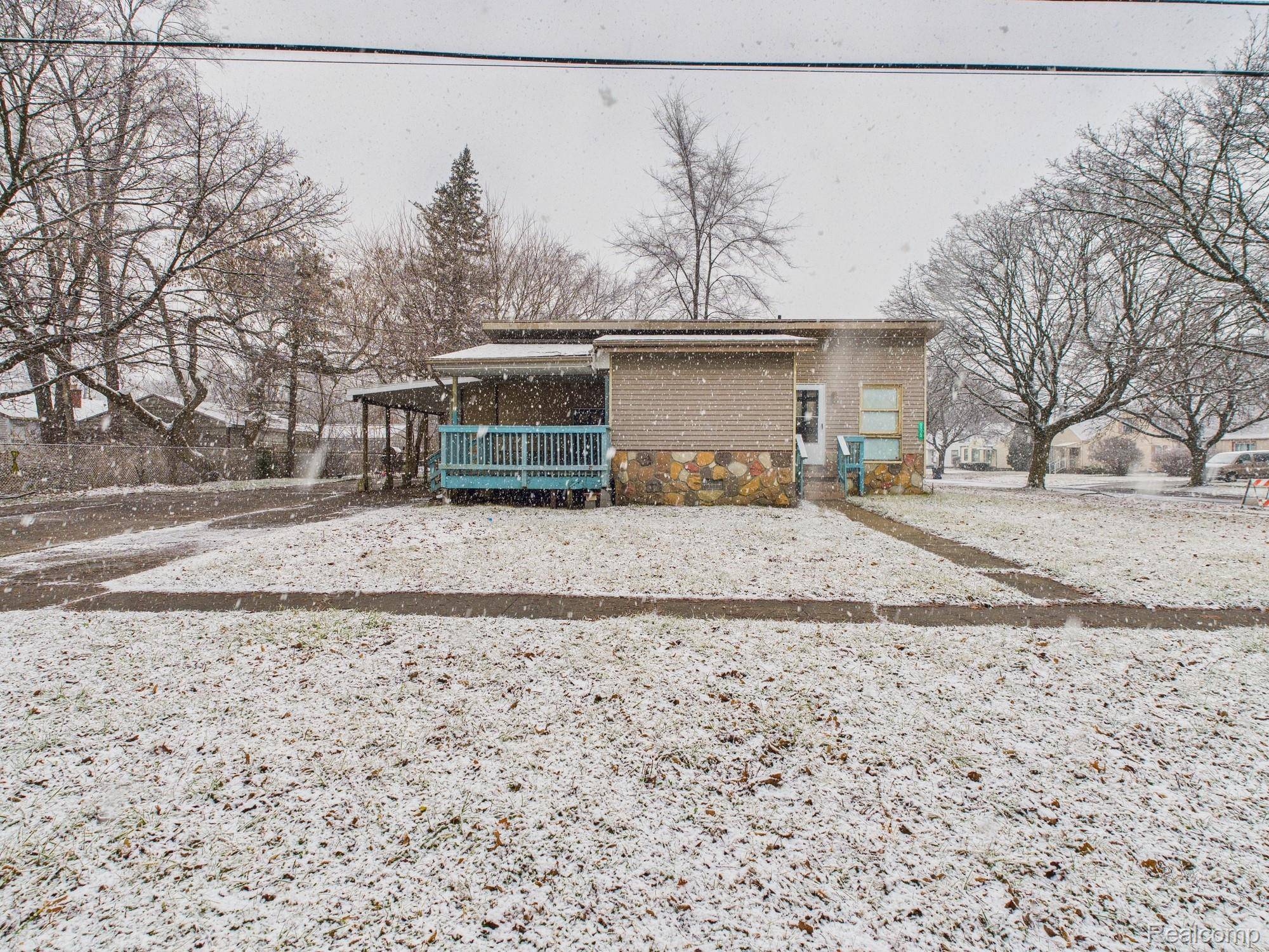 Flint, MI 48503,3373 Kent ST