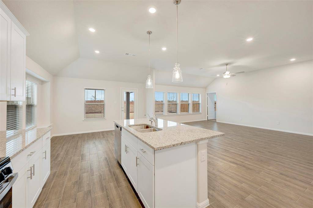 Justin, TX 76247,118 Hudson Lane