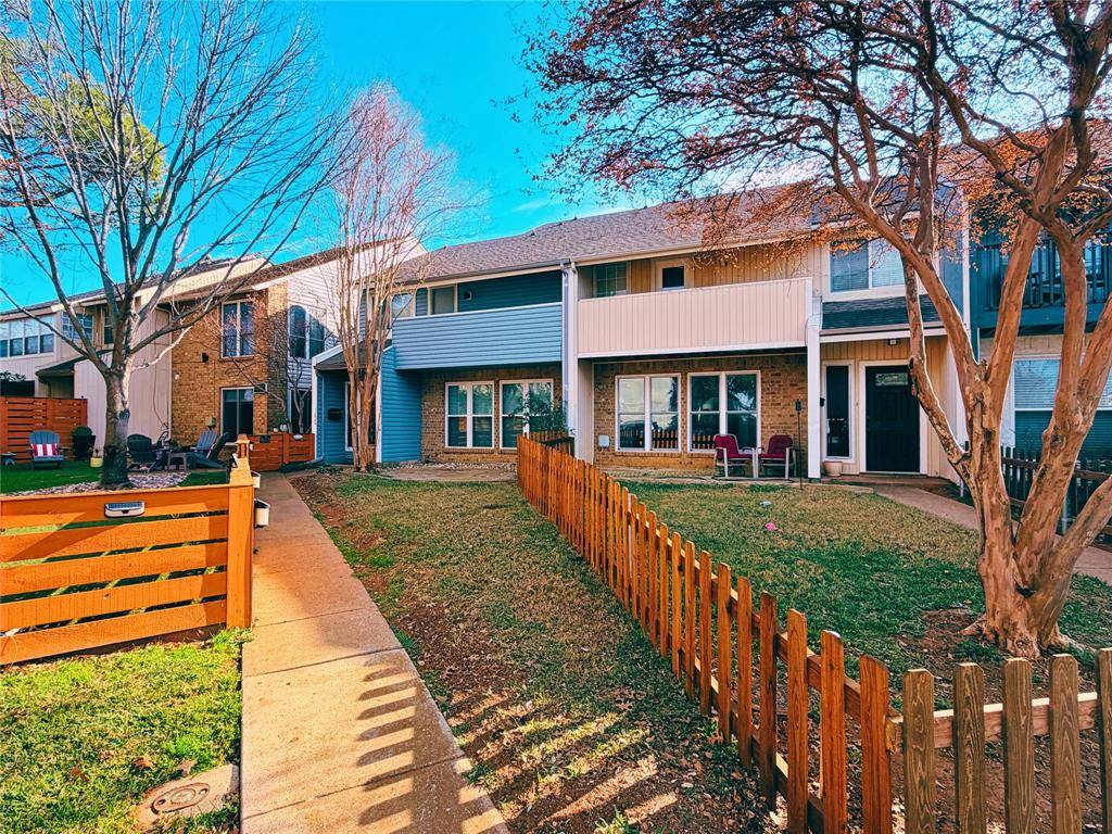 Grapevine, TX 76051,1626 Choteau Circle