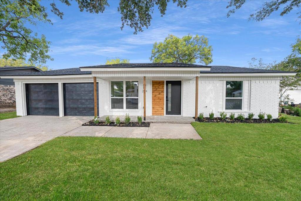 Grand Prairie, TX 75051,214 Santa Cruz Court