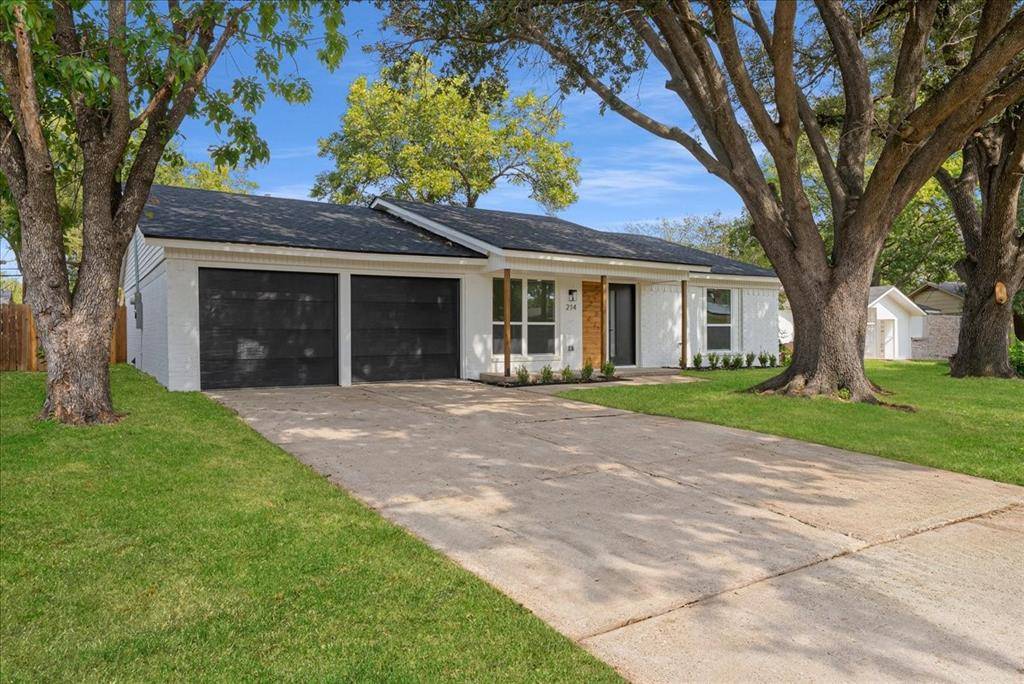 Grand Prairie, TX 75051,214 Santa Cruz Court