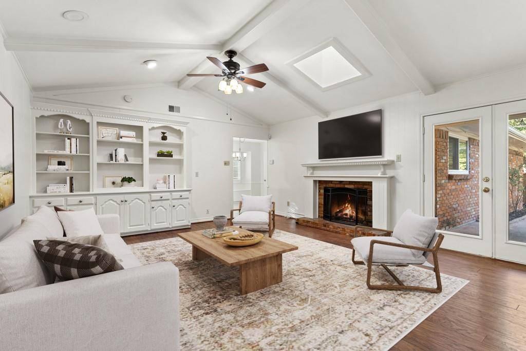 Dallas, TX 75218,11045 Carissa Drive