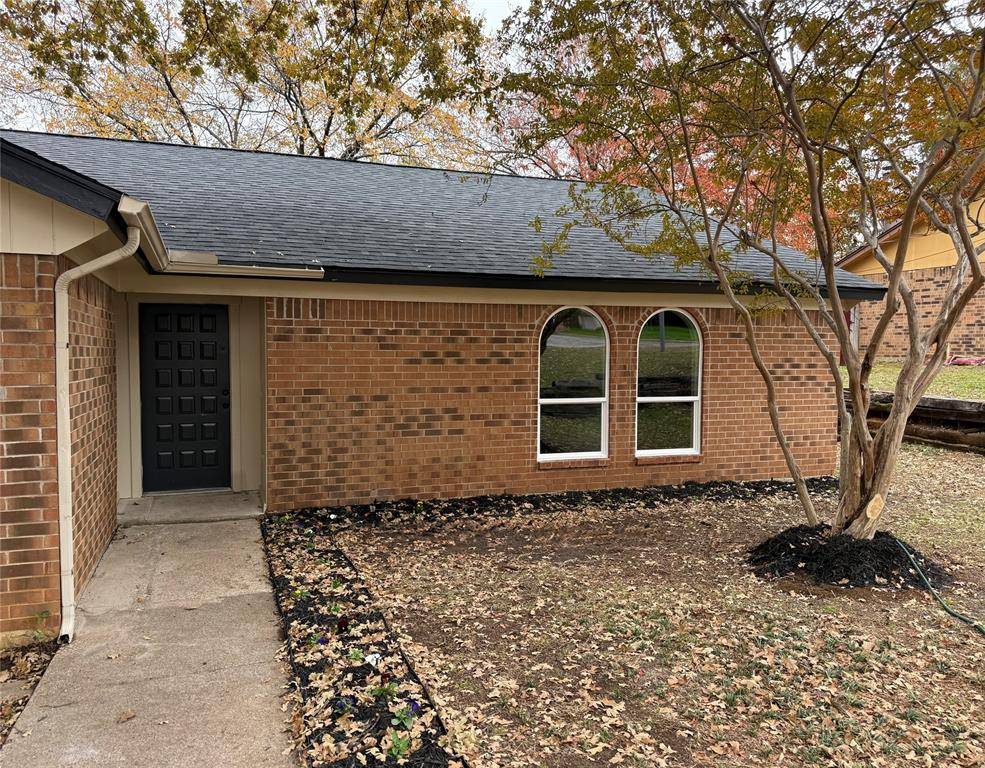 Arlington, TX 76016,2309 Oakside Drive