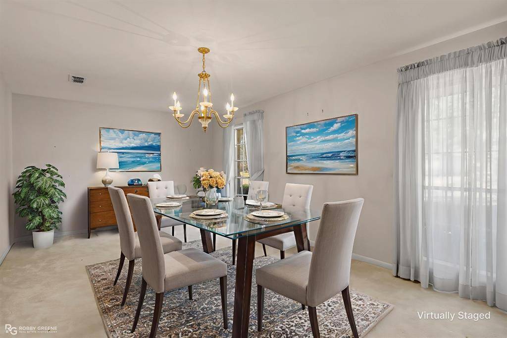 Shreveport, LA 71105,7325 Camelback Drive