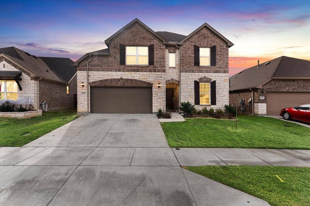 Fort Worth, TX 76052,817 Crest Breeze Drive