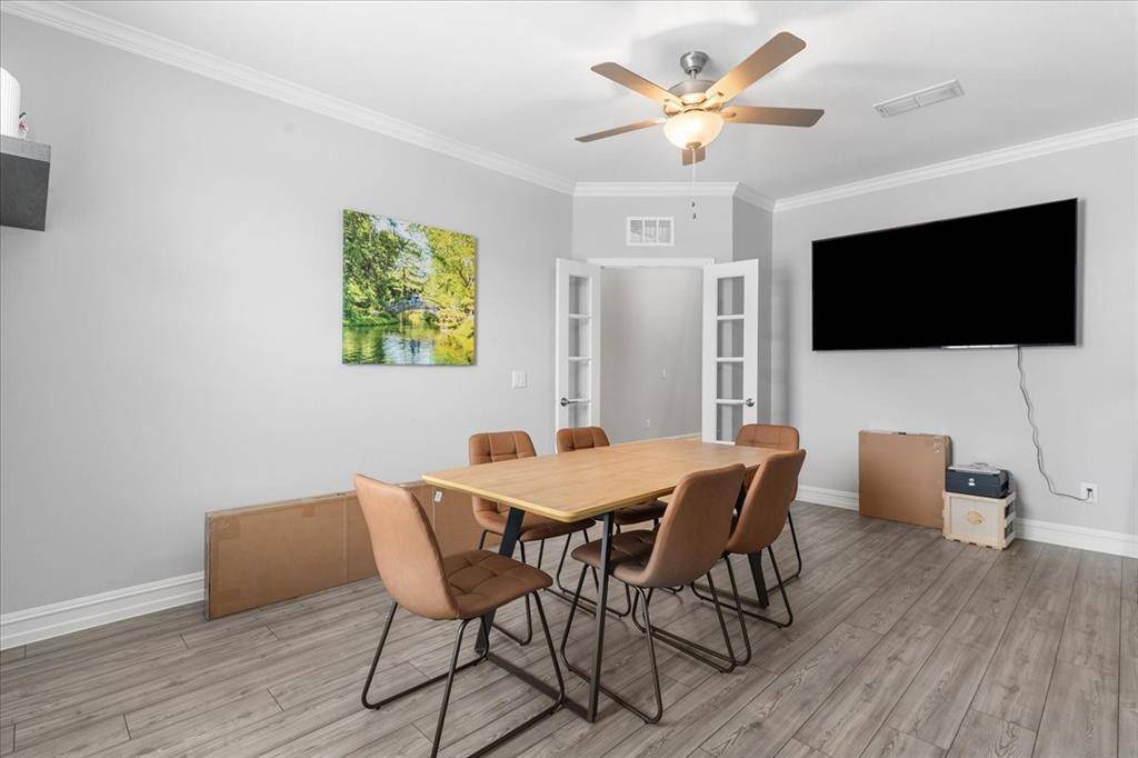 Fort Worth, TX 76052,817 Crest Breeze Drive