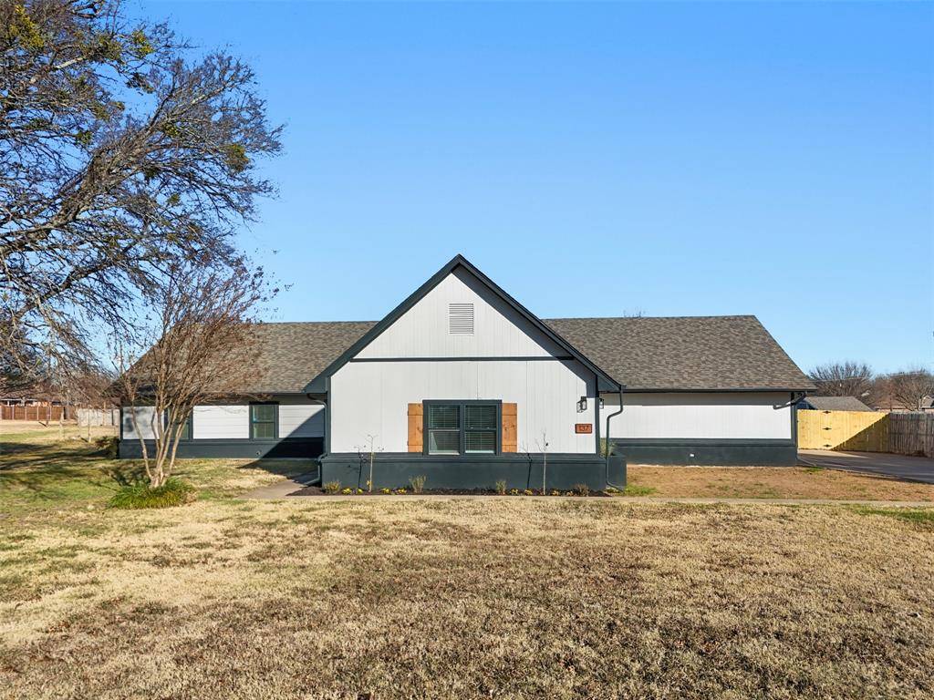 Pottsboro, TX 75076,137 S Meadowbrook Drive