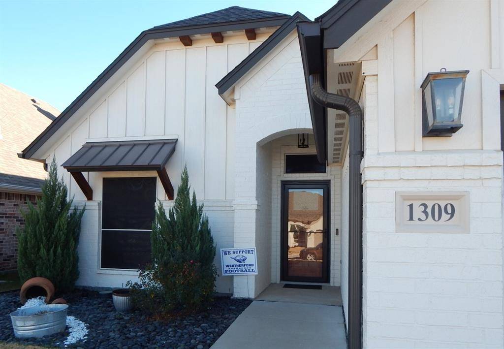 Weatherford, TX 76086,1309 Ridgeview Drive