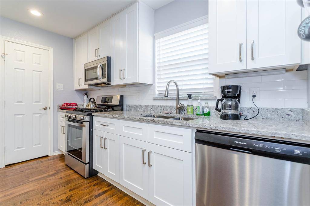 Grapevine, TX 76051,1333 S Pine Street