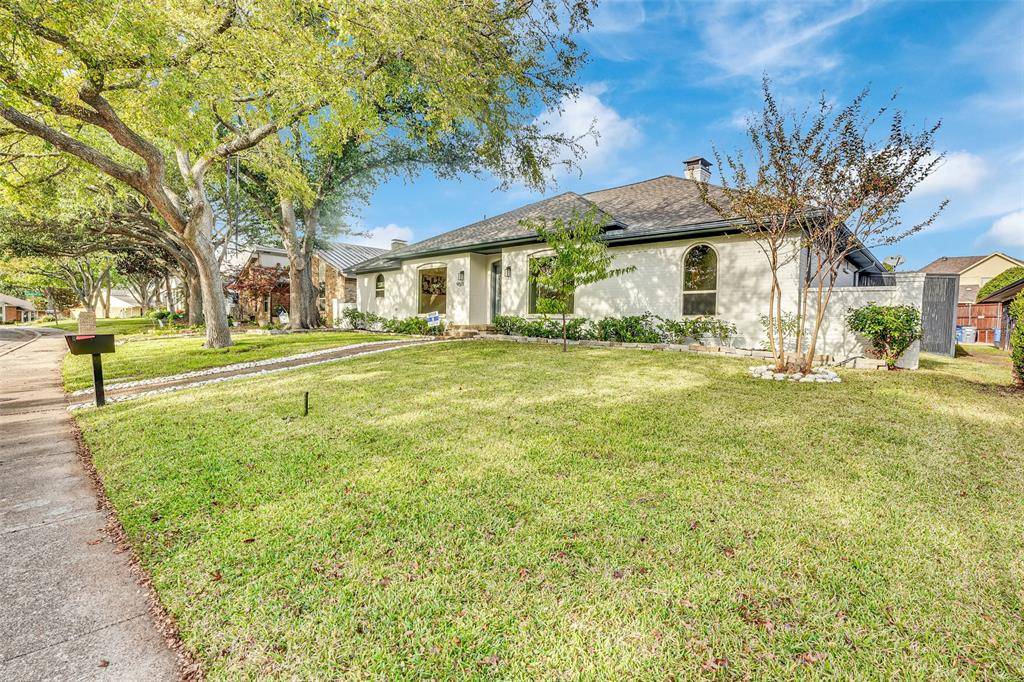 Dallas, TX 75243,9511 Robin Meadow Drive