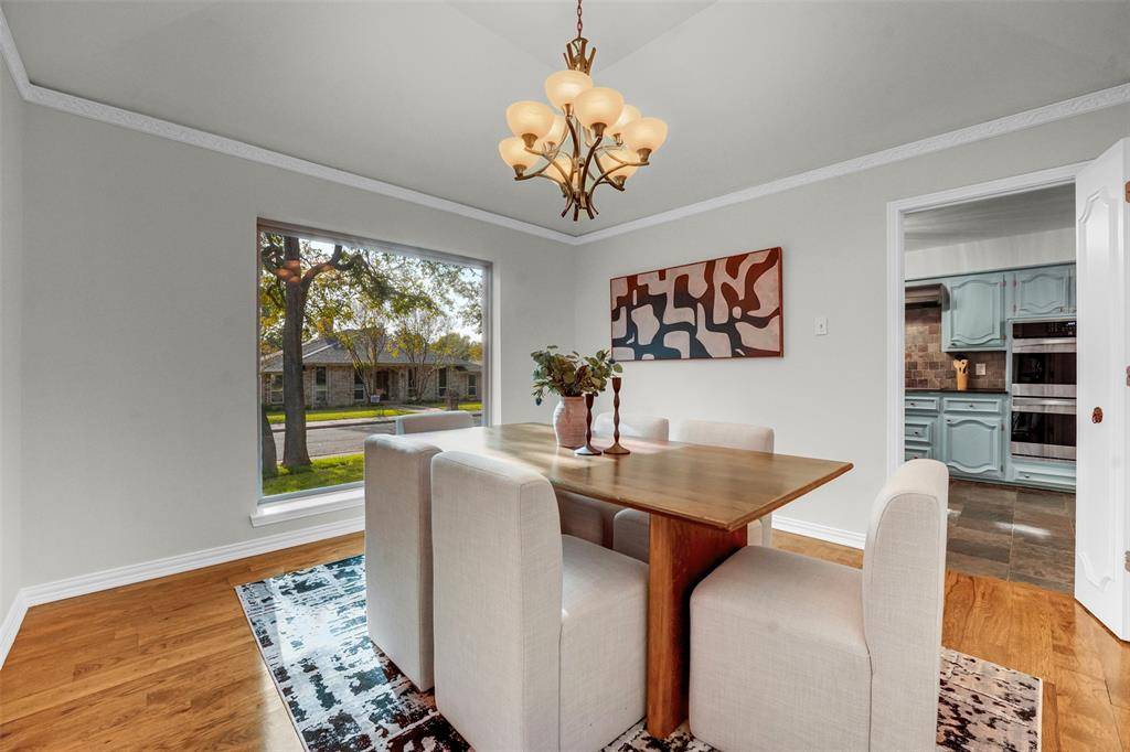 Dallas, TX 75243,9511 Robin Meadow Drive