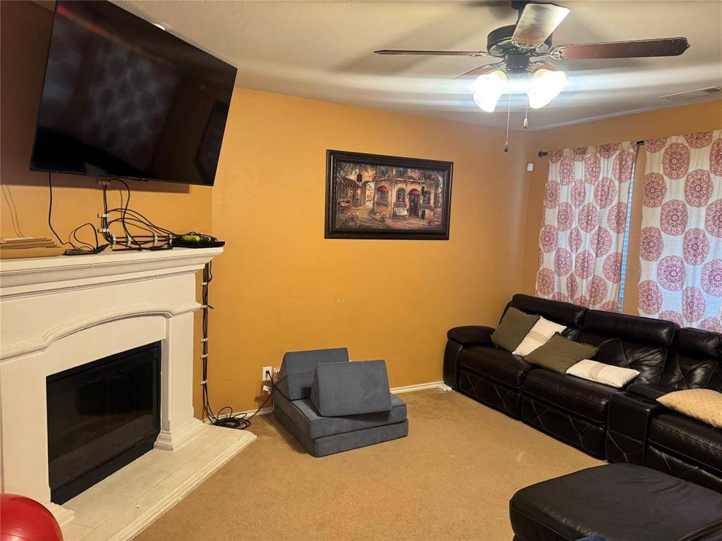 Fort Worth, TX 76052,436 Baverton Lane