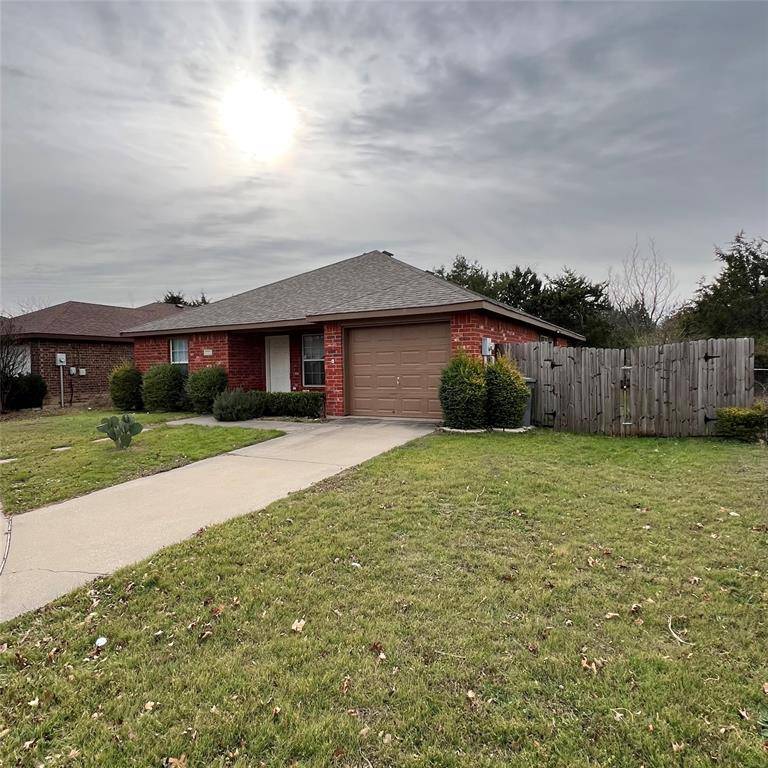 Dallas, TX 75236,5022 El Sol Street