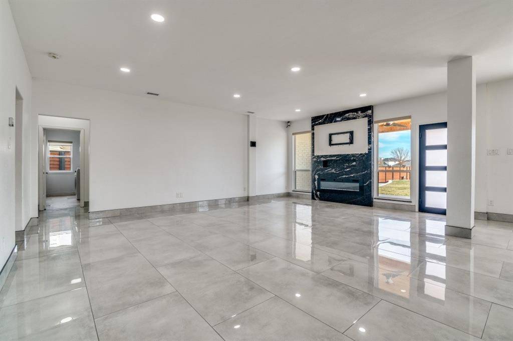 Mesquite, TX 75181,2941 Clearmeadow Drive