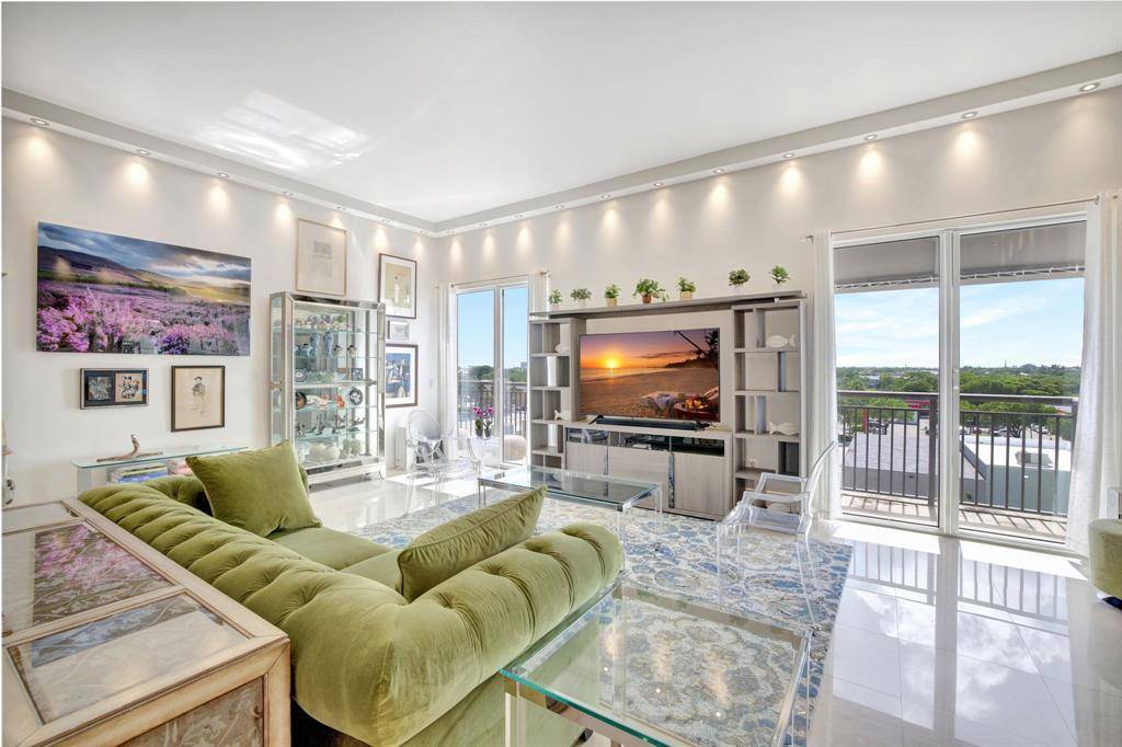 Wilton Manors, FL 33334,2633 NE 14th Ave #505